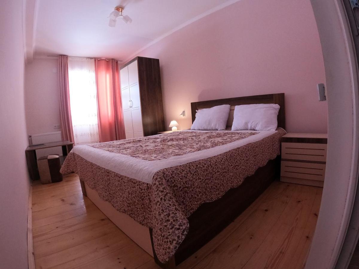 Girgola Bed & Breakfast Mestia Eksteriør bilde