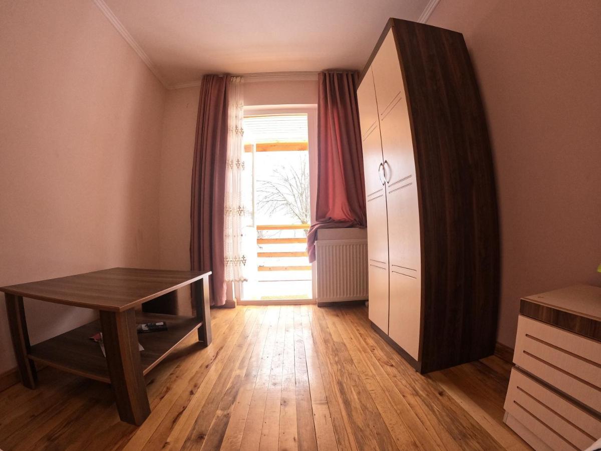 Girgola Bed & Breakfast Mestia Eksteriør bilde