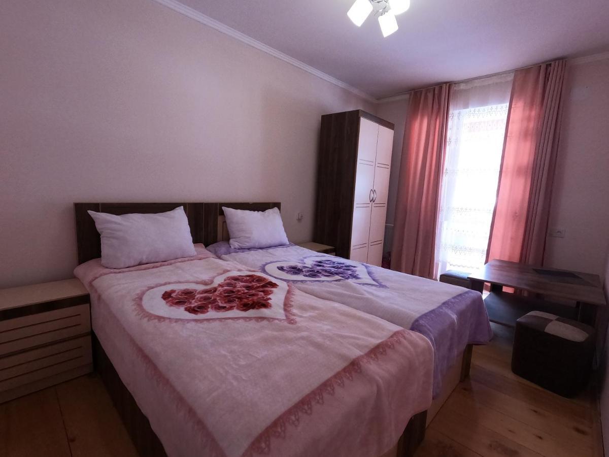 Girgola Bed & Breakfast Mestia Eksteriør bilde