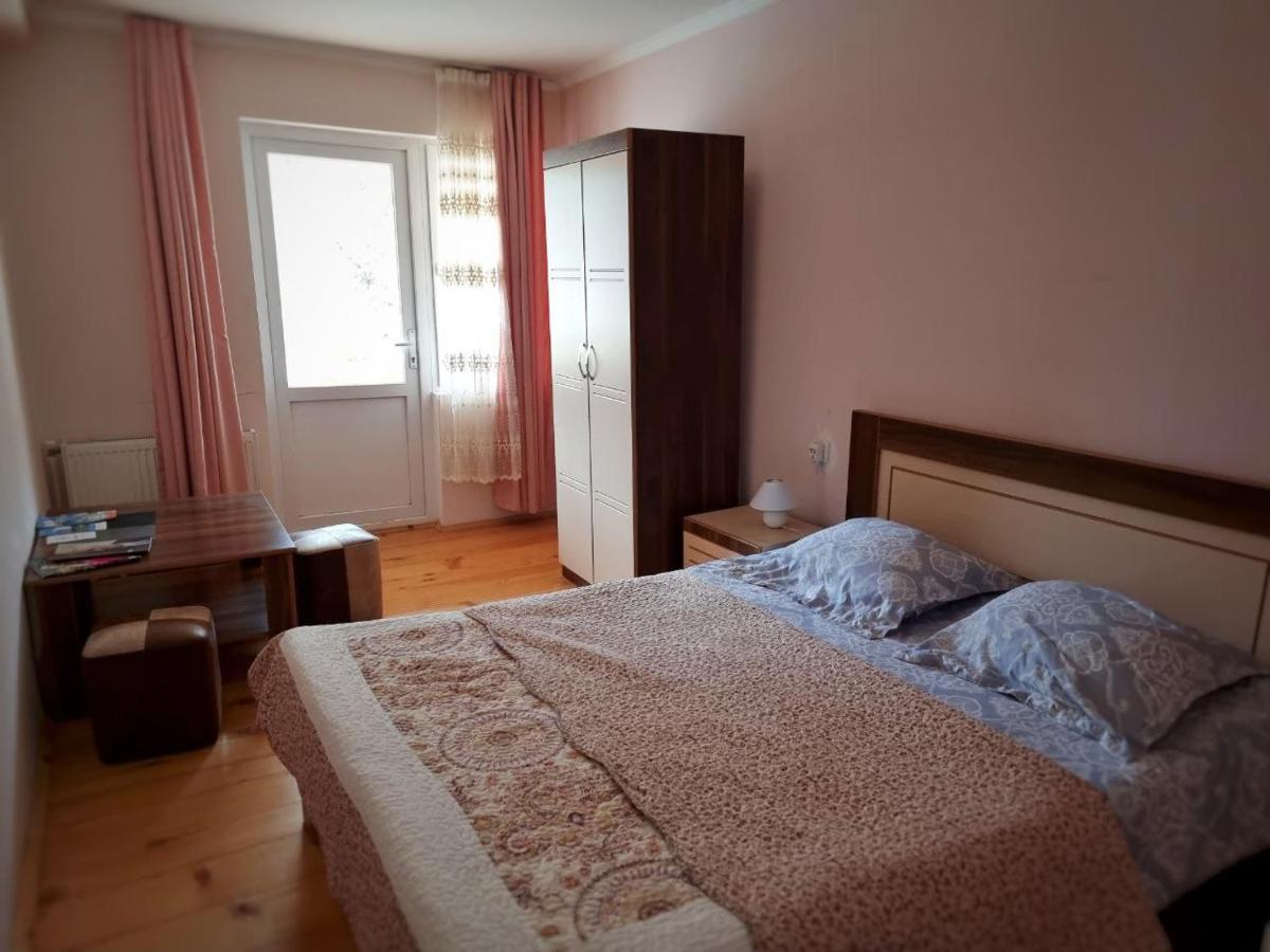 Girgola Bed & Breakfast Mestia Eksteriør bilde
