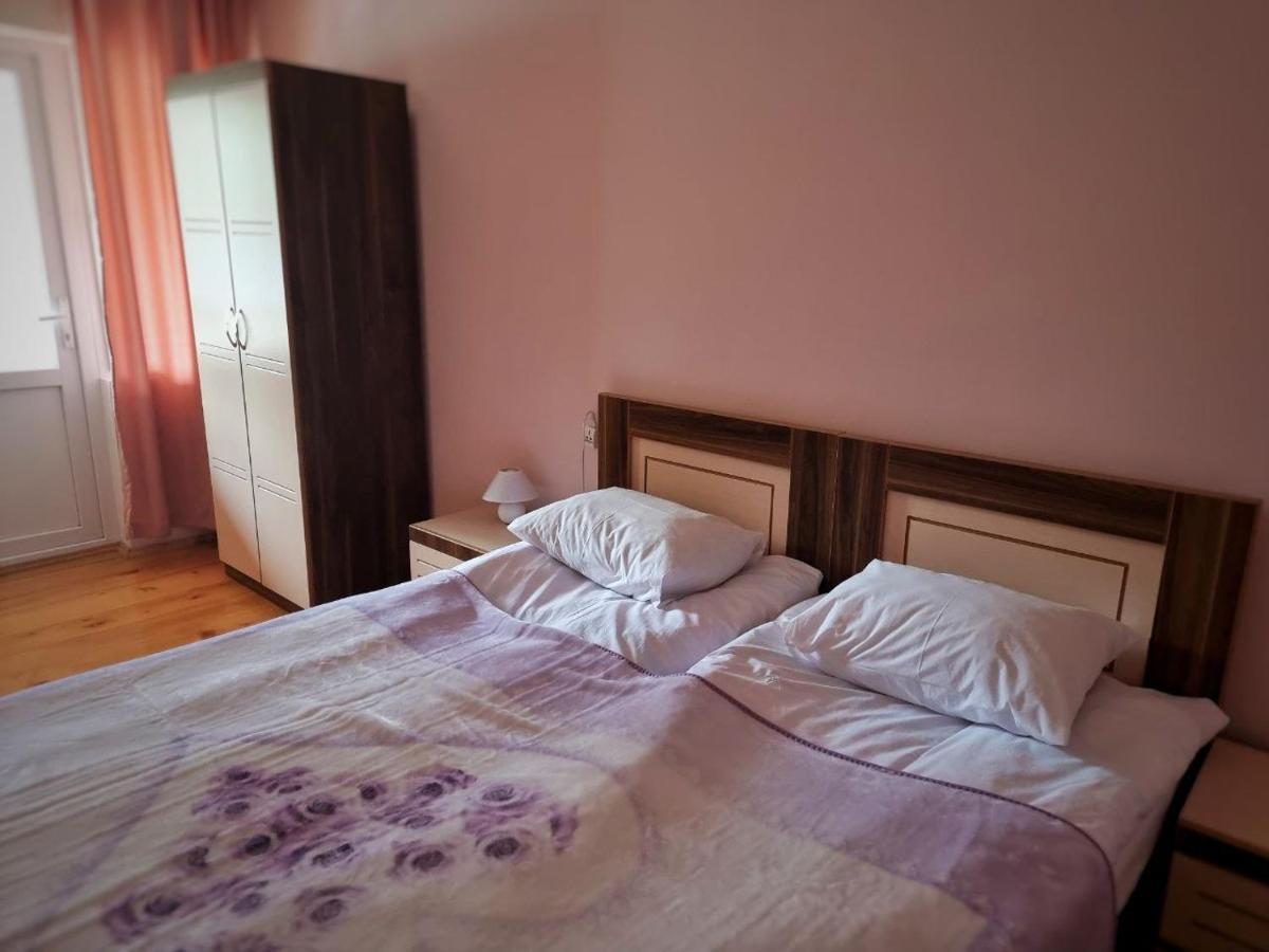 Girgola Bed & Breakfast Mestia Eksteriør bilde