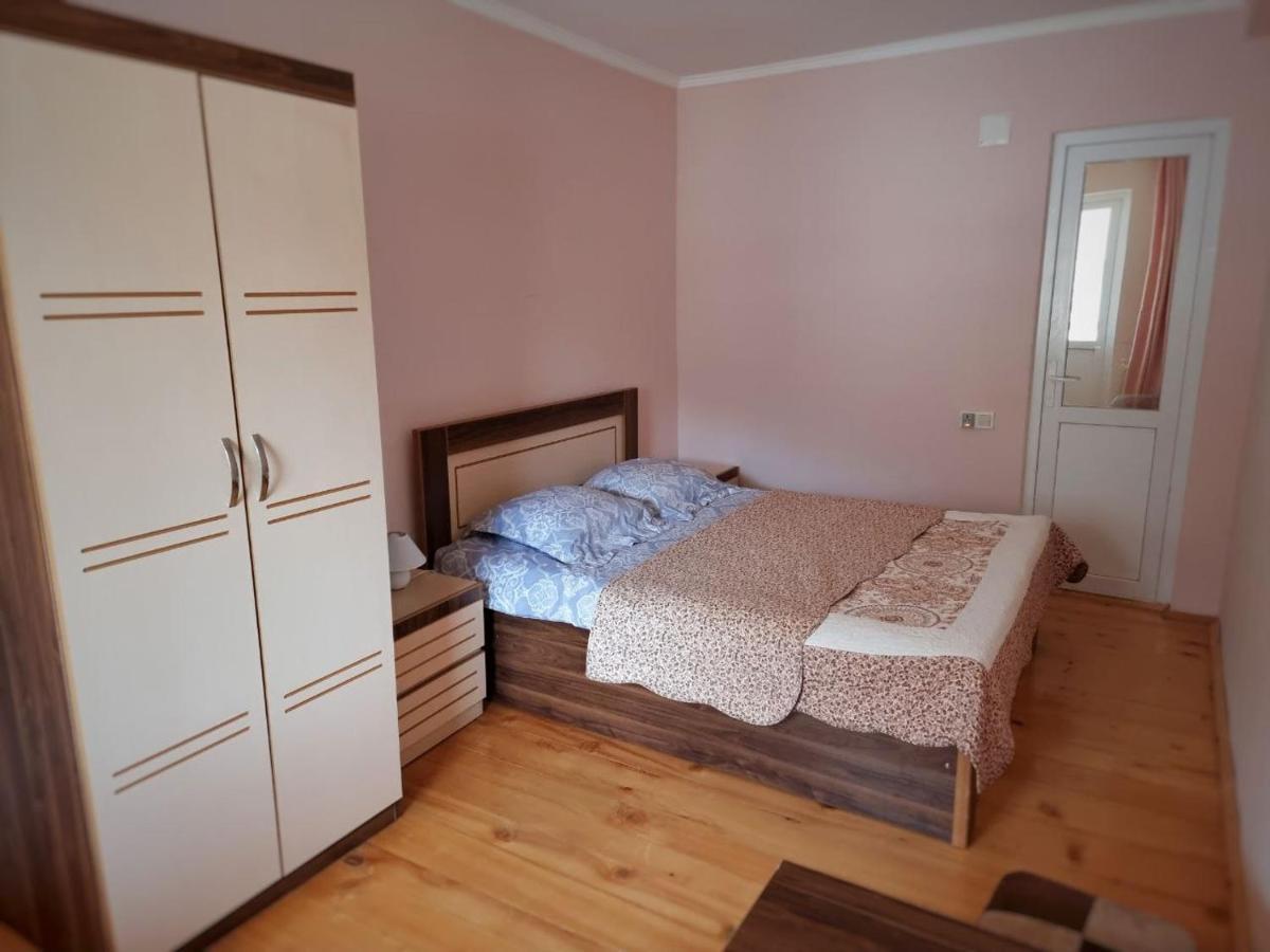 Girgola Bed & Breakfast Mestia Eksteriør bilde