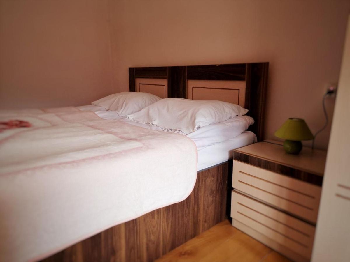 Girgola Bed & Breakfast Mestia Eksteriør bilde