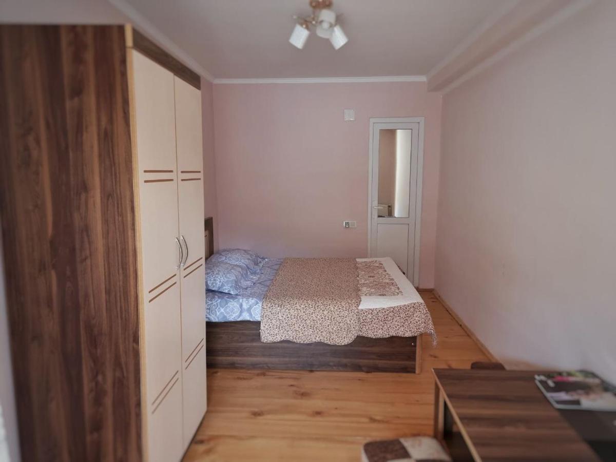 Girgola Bed & Breakfast Mestia Eksteriør bilde