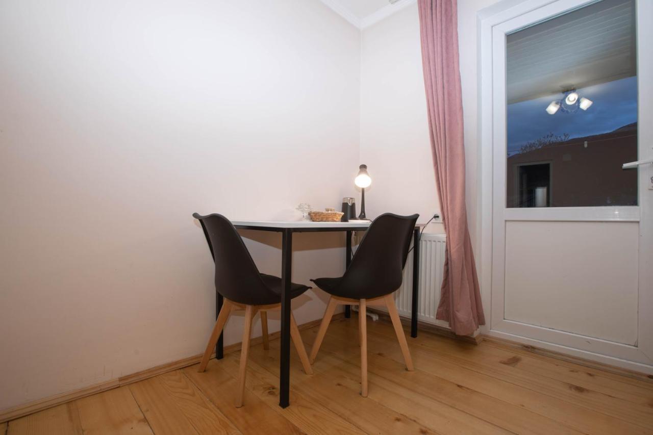 Girgola Bed & Breakfast Mestia Eksteriør bilde